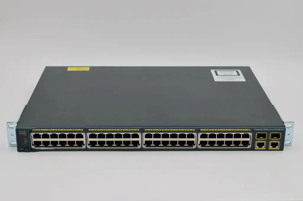 Cisco | CATALYST 2960 (WS-C2960G-48TC-L)