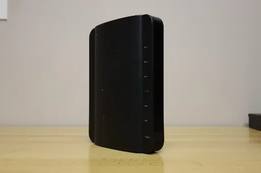 Arris | Touchstone Dual-Band Gateway Cable Modem (DG1670A)